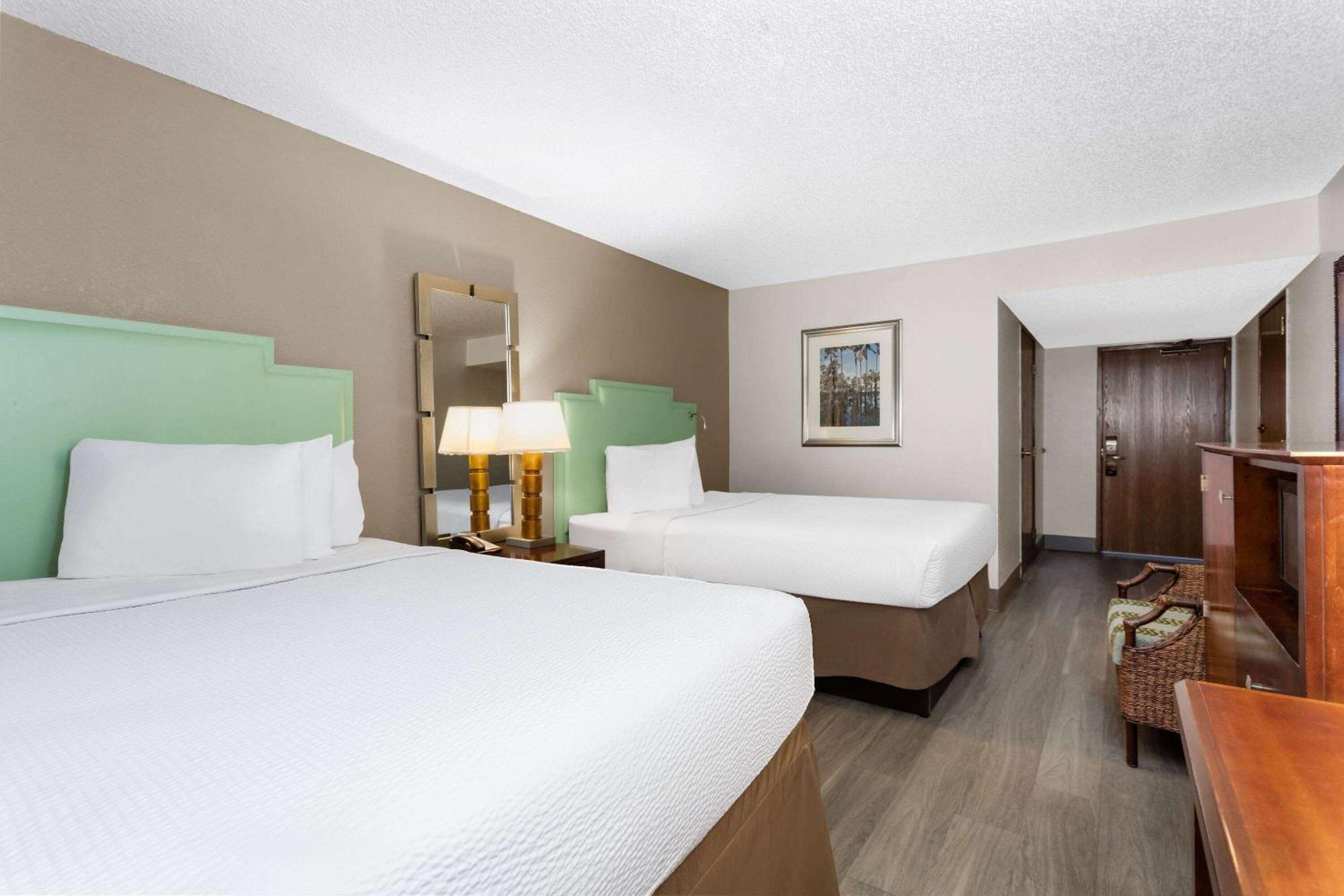 Baymont By Wyndham Orlando-International Dr-Universal Blvd Exterior foto